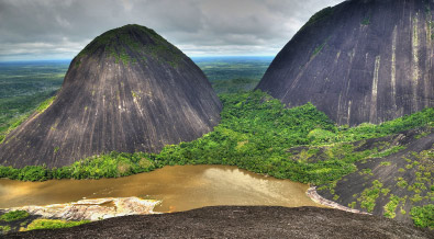 Cerro de Mavecure Inirida